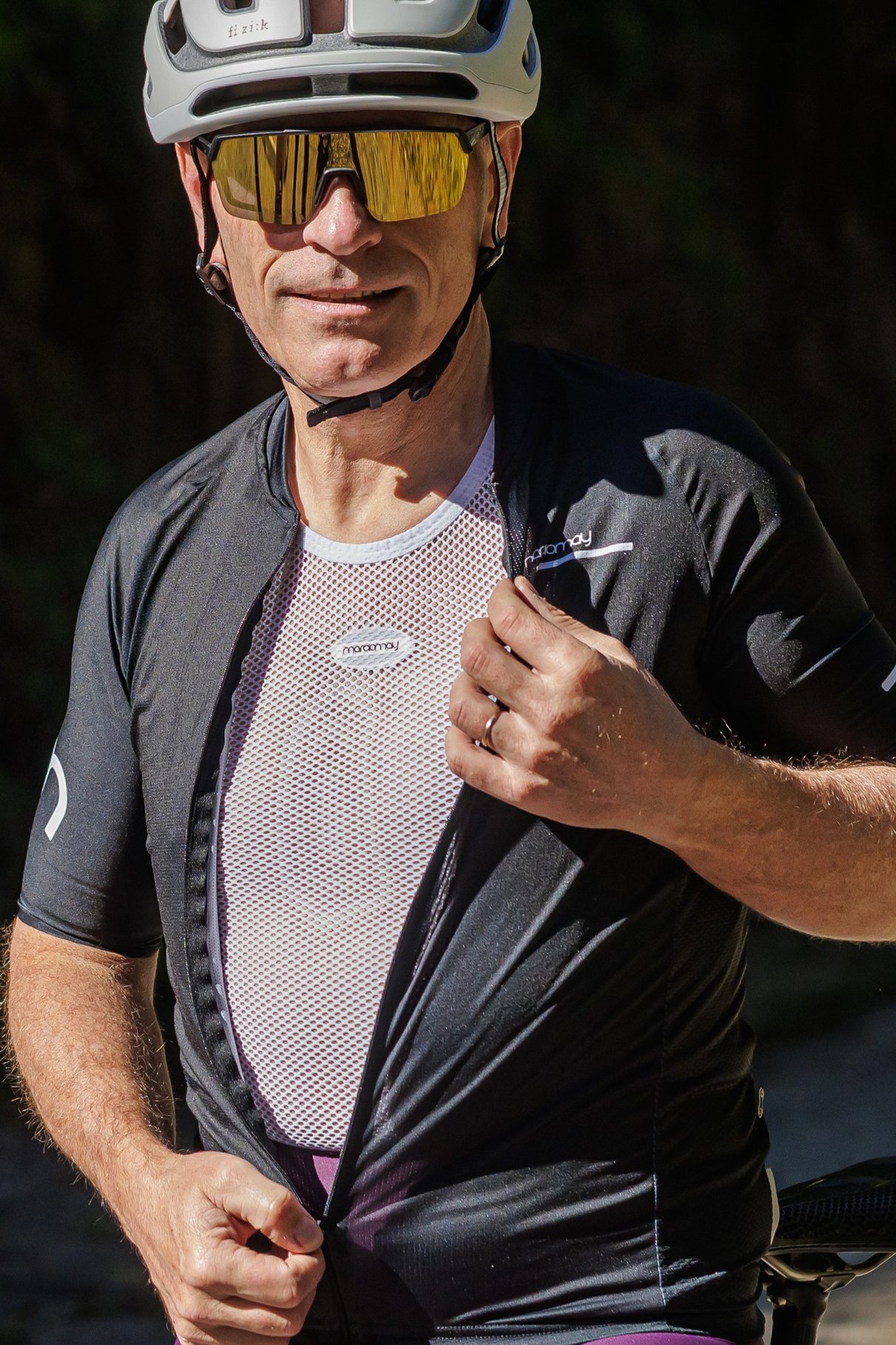 Camisa New Sport com z&iacute;per semiautom&aacute;tico